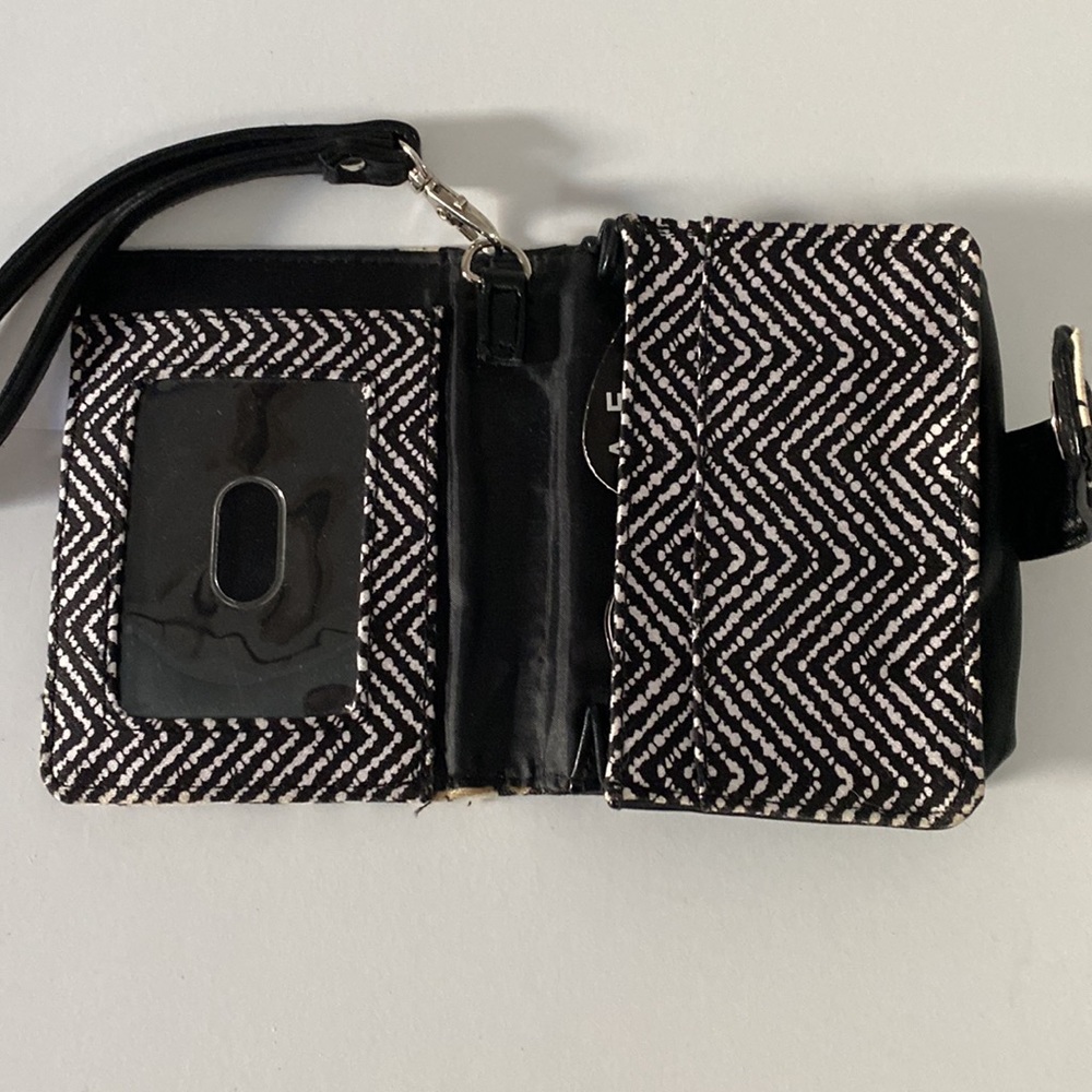 Thirty-One Wallet - Picture 3 of 4